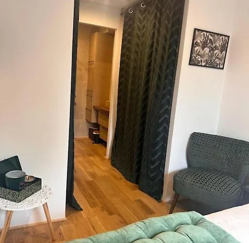 Jardin Des Plantes Parking Securise Terrasse Et Ascenseur *